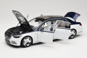 Mercedes Maybach S-Class Z223 Nautical Blue Diamond White Almost Real 1:18 820126 Metal - imaginea 2 din 8