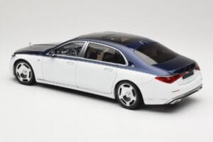 Mercedes Maybach S-Class Z223 Nautical Blue Diamond White Almost Real 1:18 820126 Metal - imaginea 7 din 8