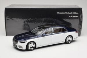 Mercedes Maybach S-Class Z223 Nautical Blue Diamond White Almost Real 1:18 820126 Metal - imaginea 8 din 8