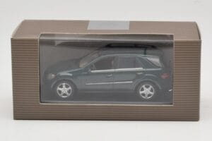 Mercedes ML 500 W164 Verde Închis Minichamps 1:43 400034500 Metal - imaginea 4 din 4