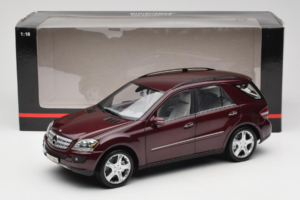 Mercedes ML W164 Red Metallic Minichamps 1:18 150034500 Metal - imaginea 8 din 8