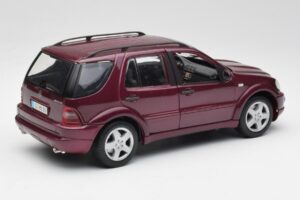 Mercedes ML55 AMG W163 Mov Maisto 1:18 31876 Metal - imaginea 3 din 8