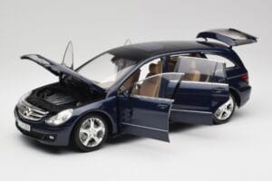 Mercedes R-Class W251 Tanzanit Albastru Minichamps 1:18 150034600 Metal - imaginea 2 din 8