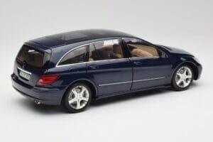 Mercedes R-Class W251 Tanzanit Albastru Minichamps 1:18 150034600 Metal - imaginea 3 din 8