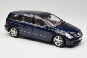 Mercedes R-Class W251 Tanzanit Albastru Minichamps 1:18 150034600 Metal - imaginea 6 din 8
