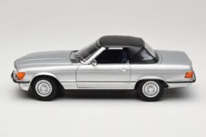 Mercedes R107 380 SL Argintiu Norev 1:18 183725 Metal - imaginea 4 din 8