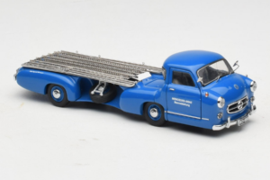 Mercedes Renntransporter Blue Wonder CMC 1:43 M-036K Metal - imaginea 6 din 8