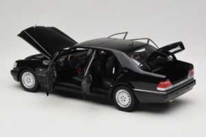 Mercedes S-Class W140 S600 Obsidian Black Metallic Norev 1:18 183045 Metal - imaginea 5 din 8