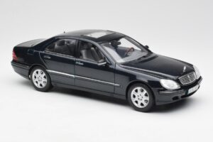 Mercedes S-Class W220 Albastru Maisto 1:18 56051 Metal - imaginea 6 din 8