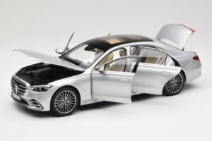 Mercedes S-Class W223 AMG Line Brilliant Silver Norev 1:18 183805 Metal - imaginea 2 din 8