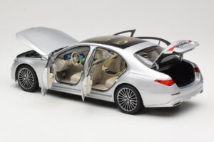 Mercedes S-Class W223 AMG Line Brilliant Silver Norev 1:18 183805 Metal - imaginea 5 din 8