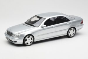Mercedes AMG S55 W220 Argintiu Otto 1:18 OT292 Rășină
