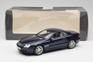 Mercedes SL 500 R230 Albastru Maisto 1:18 B66962126 Metal - imaginea 8 din 8