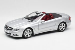 Mercedes SL 500 R230 Cabriolet Iridium Argintiu Minichamps 1:18 B66962388 Metal
