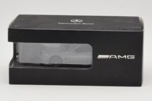Mercedes SL 63 AMG R230 Silver Metallic Minichamps 1:43 B66960018 Metal - imaginea 4 din 4