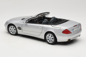 Mercedes SL R129 Argintiu Minichamps 1:18 B66962133 Metal - imaginea 9 din 10