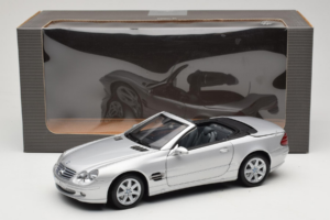 Mercedes SL R129 Argintiu Minichamps 1:18 B66962133 Metal - imaginea 10 din 10