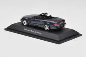 Mercedes SL R230 Tenorit Grey Metallic Minichamps 1:43 B66962392 Metal - imaginea 3 din 4