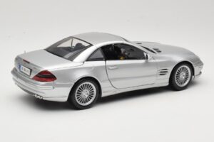 Mercedes SL55 AMG R230 Argintiu Maisto 1:18 36894 Metal - imaginea 3 din 8