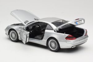 Mercedes SL55 AMG R230 Argintiu Maisto 1:18 36894 Metal - imaginea 5 din 8