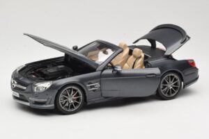 Mercedes SL65 AMG Black Series R230 Matte Black Maisto 1:18 36198 Metal - imaginea 2 din 8