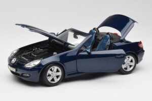 Mercedes SLK R171 Albastru Maisto 1:18 B66962190 Metal - imaginea 2 din 8
