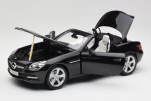 Mercedes SLK R172 Magnetite Negru Minichamps 1:18 B66960514 Metal - imaginea 2 din 8
