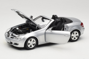Mercedes SLK R171 Argintiu Minichamps 1:18 B66962318 Metal - imaginea 2 din 9