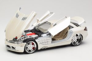 Mercedes SLR McLaren C199 Alb Maisto 1:18 31068 Metal - imaginea 2 din 8