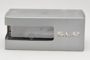 Mercedes SLR McLaren Roadster Crystal Laurit Silver Minichamps 1:43 B66961005 Metal - imaginea 4 din 4