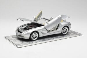 Mercedes SLR Vision Roadster Liquid Argintiu Maisto 1:18 B66963208 Metal - imaginea 2 din 8