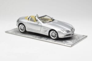 Mercedes SLR Vision Roadster Liquid Argintiu Maisto 1:18 B66963208 Metal - imaginea 6 din 8