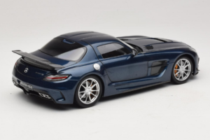 Mercedes SLS AMG Black Series Daytona Blue Metallic Minichamps 1:18 110033026 Metal - imaginea 3 din 8