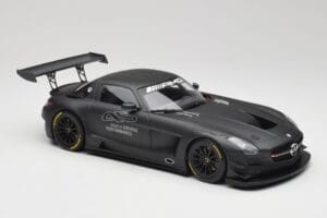 Mercedes AMG SLS C197 GT3 45 Ani Driving Performance Minichamps 1:18 151133100 Metal - imaginea 4 din 6