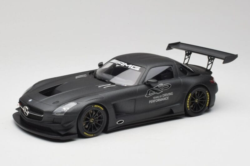Mercedes AMG SLS C197 GT3 45 Ani Driving Performance Minichamps 1:18 151133100 Metal