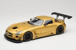 Mercedes AMG SLS C197 GT3 Street Auriu Minichamps 1:18 151113106 Metal