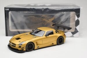 Mercedes AMG SLS C197 GT3 Street Auriu Minichamps 1:18 151113106 Metal - imaginea 6 din 6