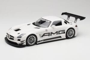 Mercedes AMG SLS C197 GT3 Street Alb Minichamps 1:18 151123107 Metal