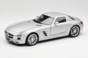Mercedes SLS AMG C197 Iridium Argintiu Minichamps 1:18 100039026 Metal