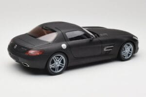 Mercedes SLS AMG C197 Matte Black Minichamps 1:18 100039027 Metal - imaginea 3 din 8
