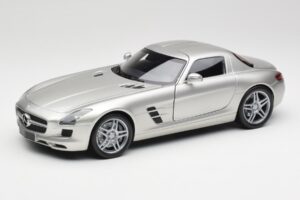 Mercedes SLS AMG C197 Matt Argintiu Minichamps 1:18 100039029 Metal