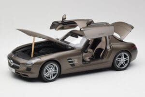 Mercedes SLS AMG C197 Monza Gri Minichamps 1:18 B66960044 Metal - imaginea 2 din 8