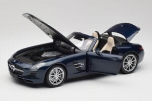 Mercedes SLS AMG R197 Roadster South Seas Albastru Minichamps 1:18 100039031 Metal - imaginea 2 din 8