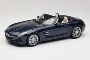 Mercedes SLS AMG R197 Roadster South Seas Albastru Minichamps 1:18 100039031 Metal