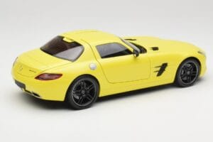 Mercedes SLS AMG C197 Galben Minichamps 1:18 100039022 Metal - imaginea 3 din 8