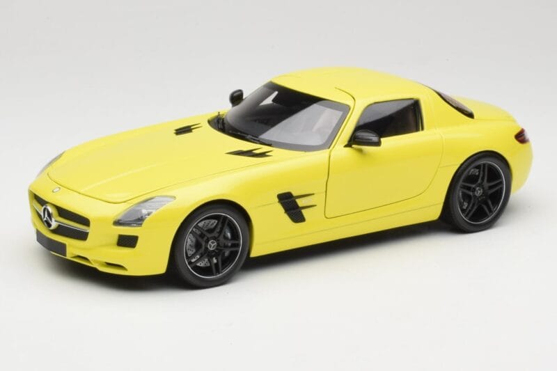 Mercedes SLS AMG C197 Galben Minichamps 1:18 100039022 Metal