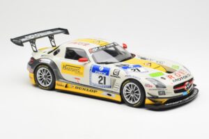 Mercedes SLS AMG GT3 #21 Rowe Racing Arnold / Roloff / Seyffarth / Jäger ADAC 24 Hours Nürburgring 2013 Minichamps 1:18 15113 - imaginea 4 din 6