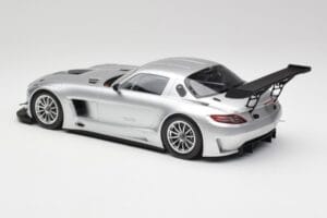 Mercedes SLS AMG GT3 C197 Street Argintiu Minichamps 1:18 151113100 Metal - imaginea 5 din 6
