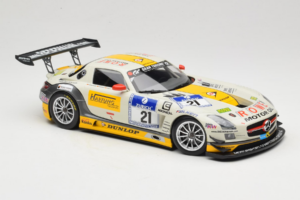 Mercedes SLS AMG GT3 #21 Rowe Racing M. Hartung / N. Heyer ADAC 24 Hours Nurburgring 2013 Minichamps 1:18 151133121 Metal - imaginea 4 din 6