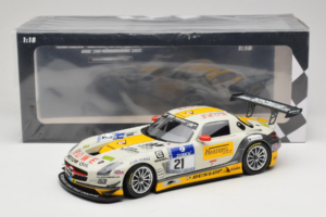 Mercedes SLS AMG GT3 #21 Rowe Racing M. Hartung / N. Heyer ADAC 24 Hours Nurburgring 2013 Minichamps 1:18 151133121 Metal - imaginea 6 din 6